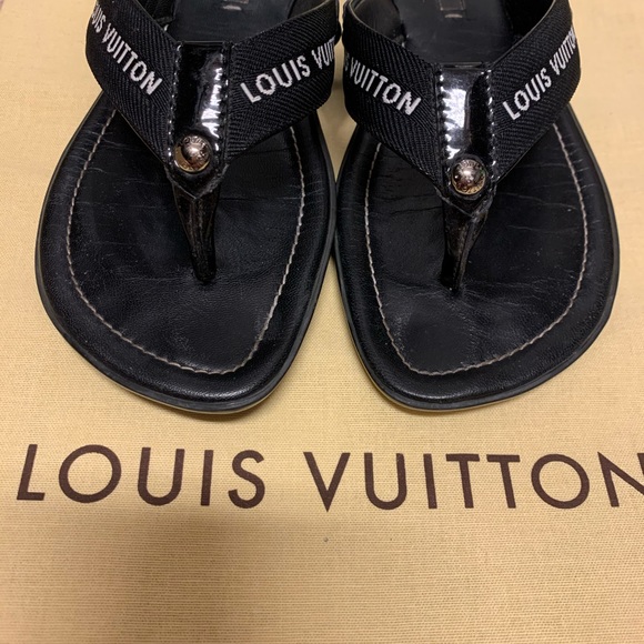 Louis Vuitton Black Sandals size 36 - Picture 5 of 5